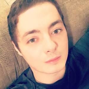 Meet your Posher, Cody